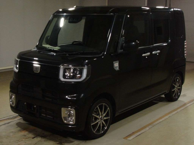 DAIHATSU WAKE 2020