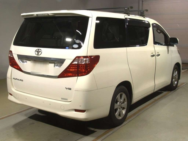 TOYOTA ALPHARD 2008