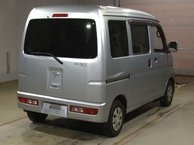 DAIHATSU HIJET VAN 2013