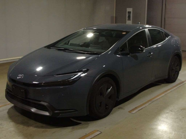 TOYOTA PRIUS 2025