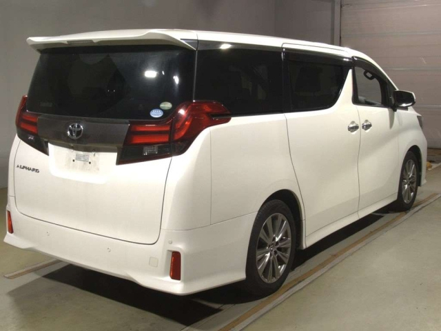 TOYOTA ALPHARD 2016