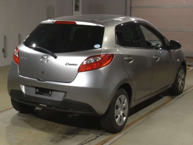 MAZDA DEMIO 2009