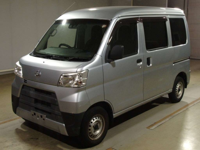 DAIHATSU HIJET VAN 2019