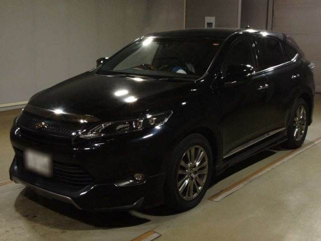 TOYOTA HARRIER 2017