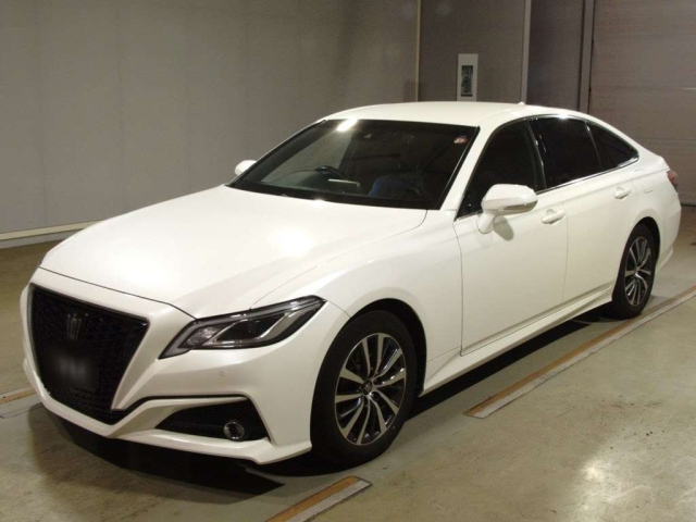 TOYOTA CROWN 2020
