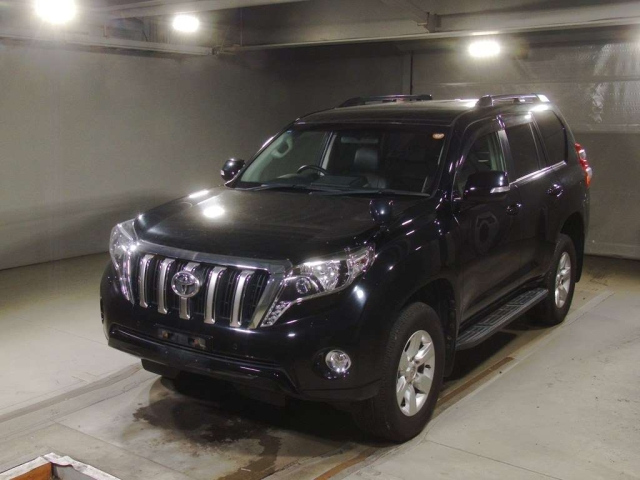 TOYOTA LAND CRUISER PRADO 2017