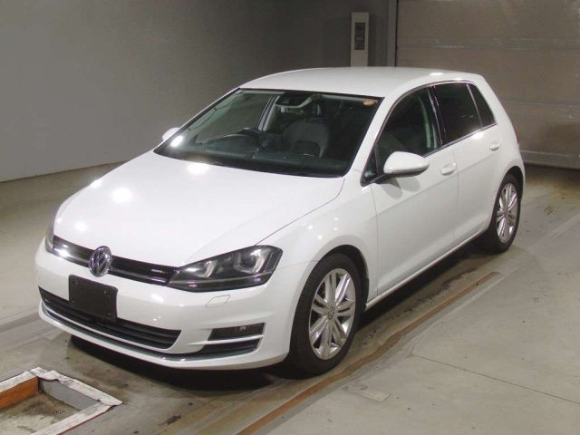 VOLKSWAGEN GOLF 2013