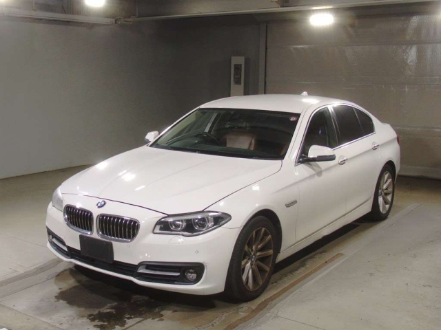 BMW 5 SERIES 2014