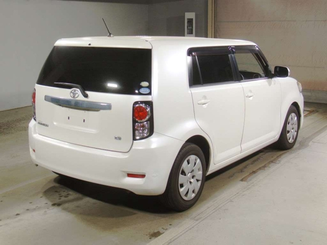 TOYOTA COROLLA RUMION 2010