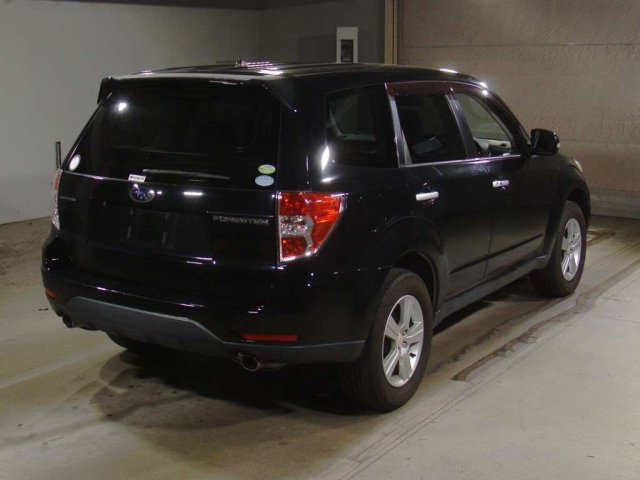 SUBARU FORESTER 2011