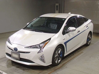 TOYOTA PRIUS 2017