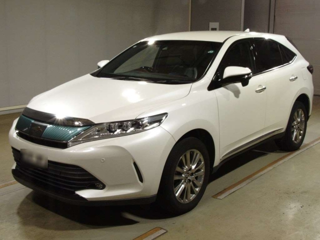 TOYOTA HARRIER 2017