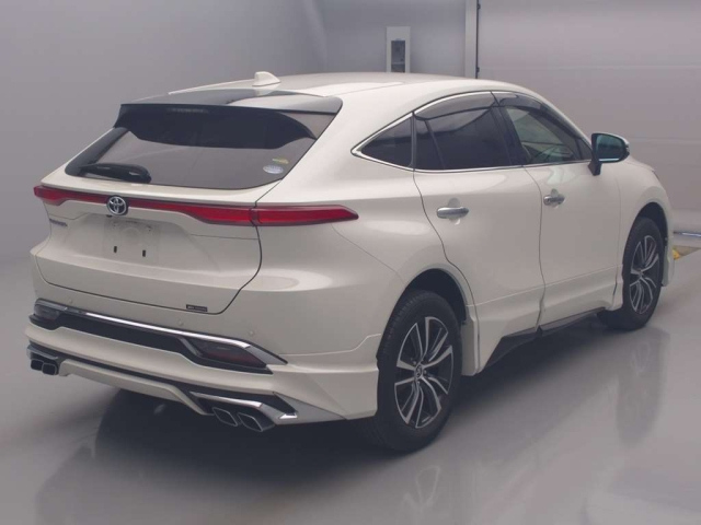 TOYOTA HARRIER 2020