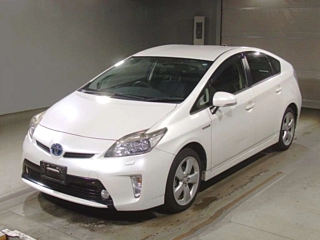 TOYOTA PRIUS 2015