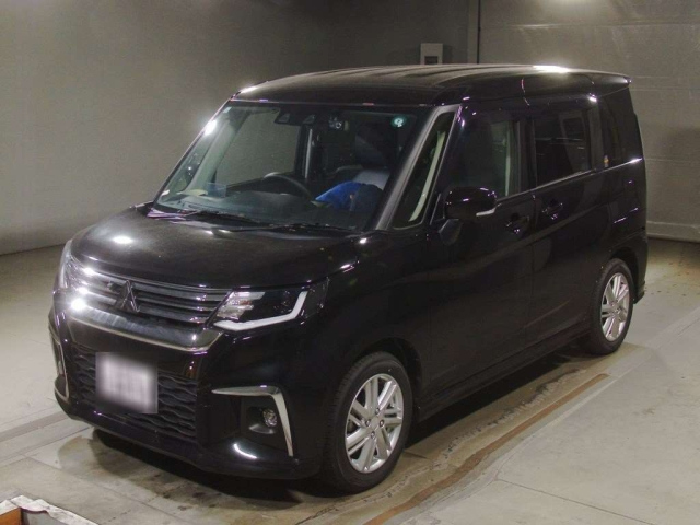 MITSUBISHI DELICA D2 2024