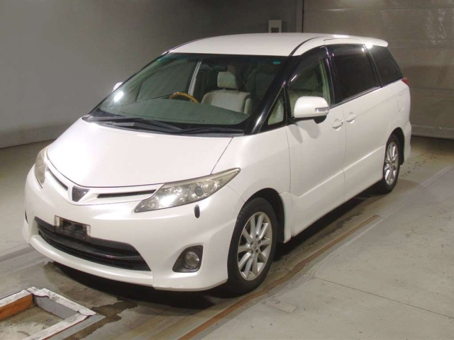 TOYOTA ESTIMA 2010
