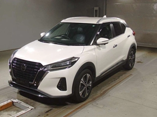 NISSAN KIX 2020