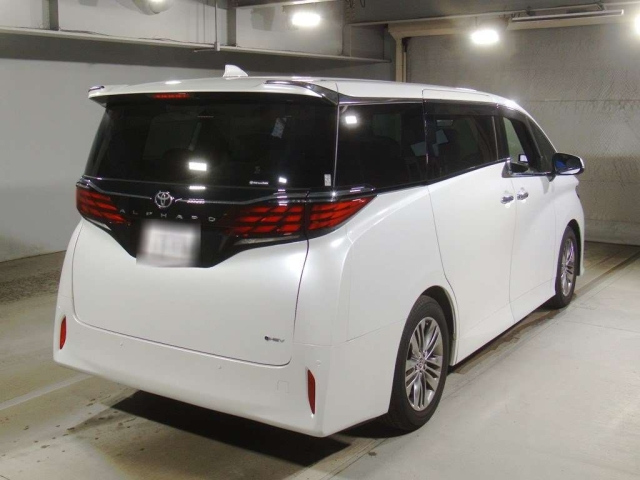 TOYOTA ALPHARD 2023