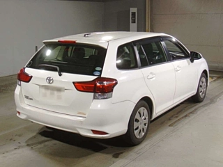 TOYOTA COROLLA FIELDER 2017