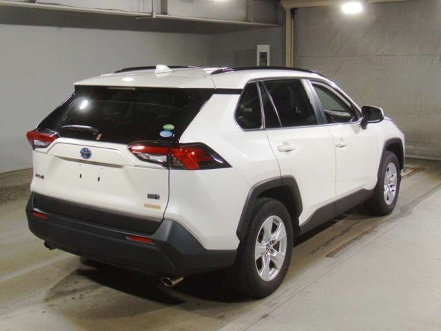 TOYOTA RAV4 2021