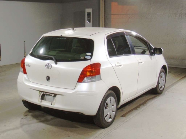 TOYOTA VITZ 2008