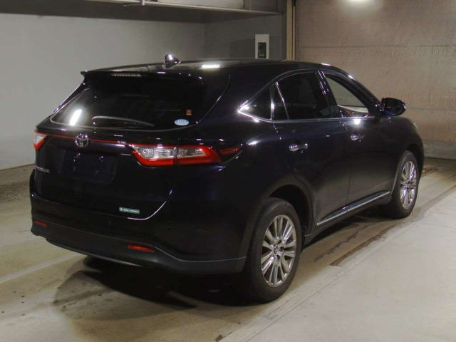 TOYOTA HARRIER 2018