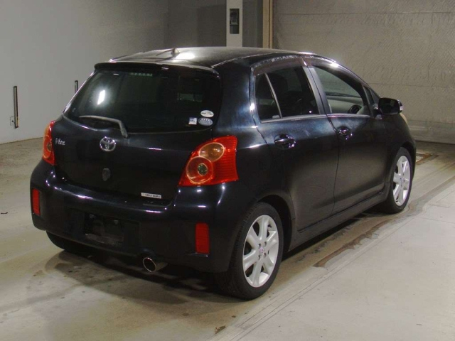 TOYOTA VITZ 2008