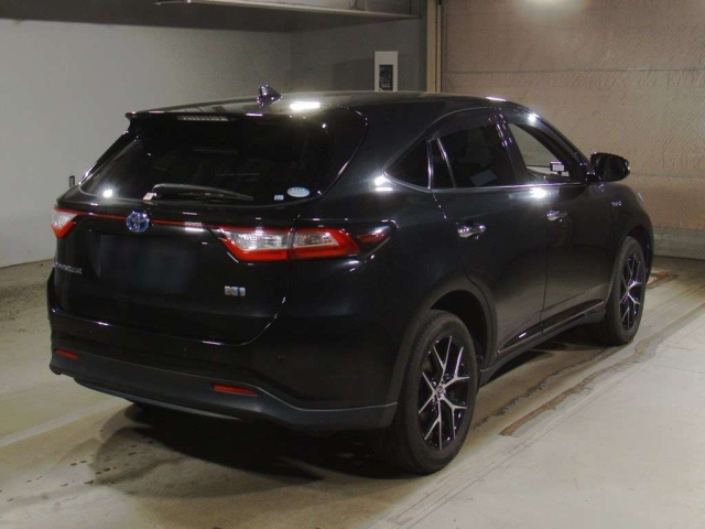 TOYOTA HARRIER 2019