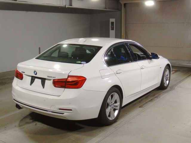 BMW 3 SERIES 2016