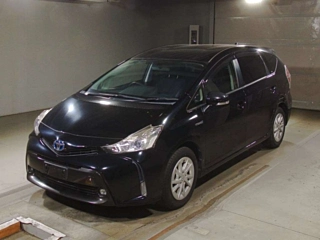 TOYOTA PRIUS ALPHA 2016