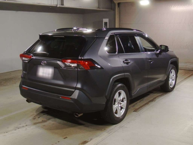 TOYOTA RAV4 2021