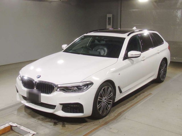 BMW 5 SERIES 2019