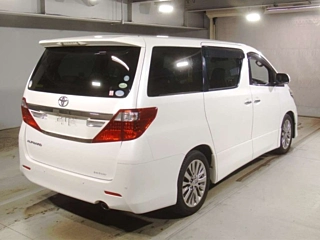 TOYOTA ALPHARD 2013