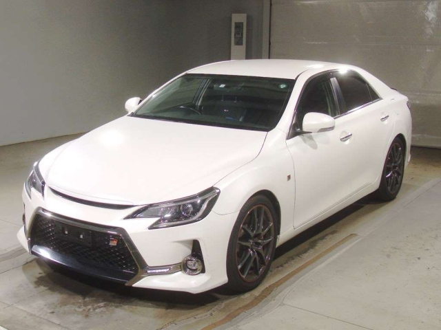 TOYOTA MARK X 2018