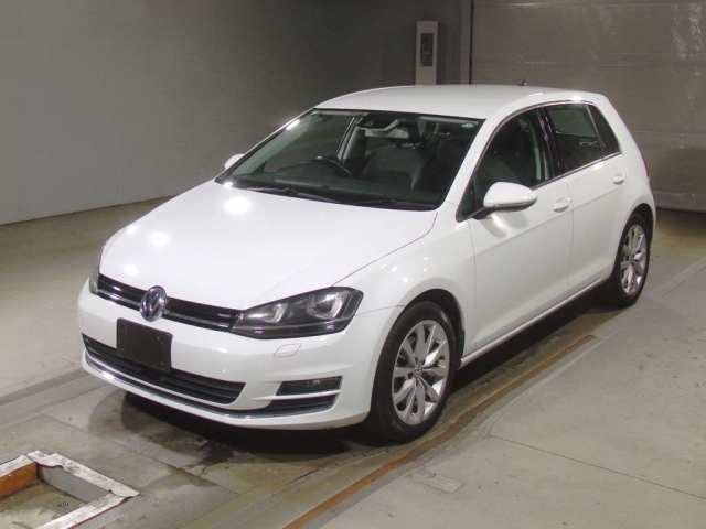 VOLKSWAGEN GOLF 2014