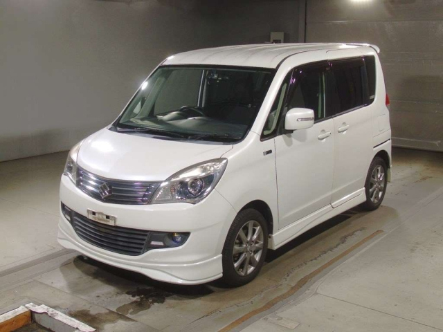 SUZUKI SOLIO 2013