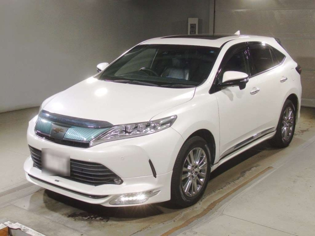 TOYOTA HARRIER 2017