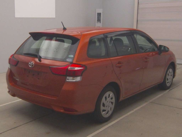 TOYOTA COROLLA FIELDER 2018