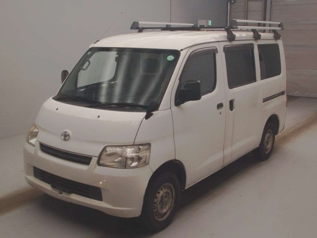 TOYOTA LITE ACE VAN 2018