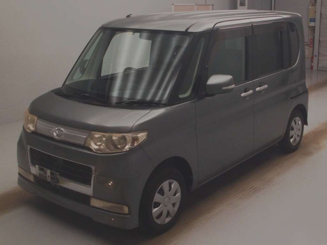 DAIHATSU TANTO 2008