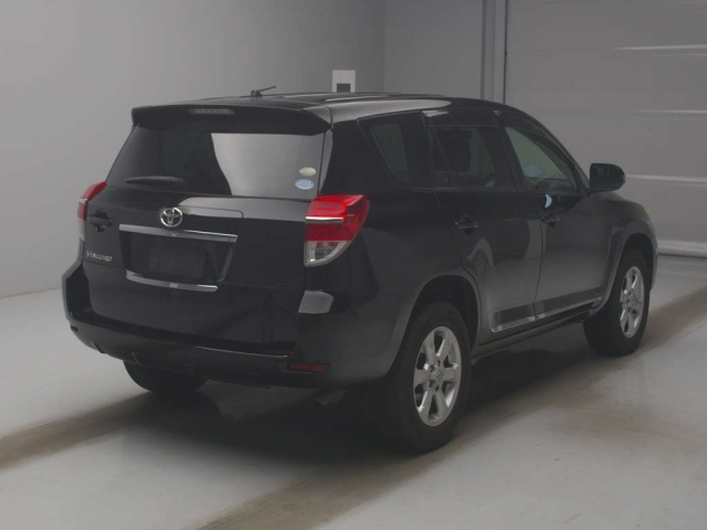 TOYOTA VANGUARD 2010