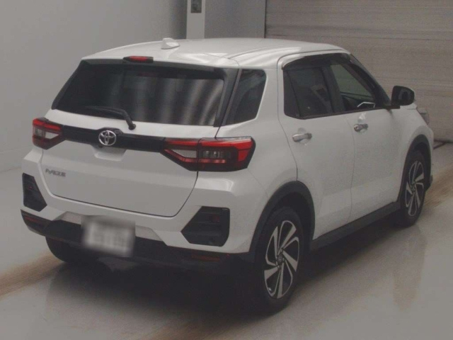 TOYOTA RAIZE 2021