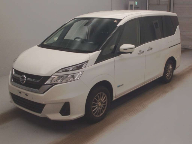 NISSAN SERENA 2018