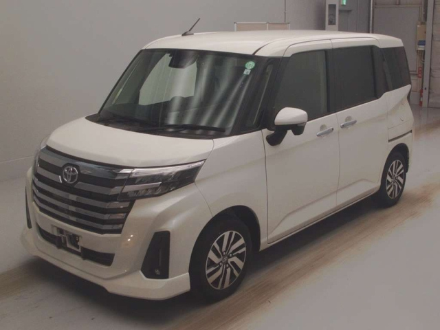 TOYOTA ROOMY 2022