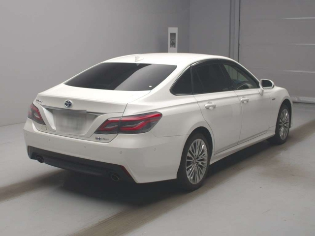 TOYOTA CROWN 2019