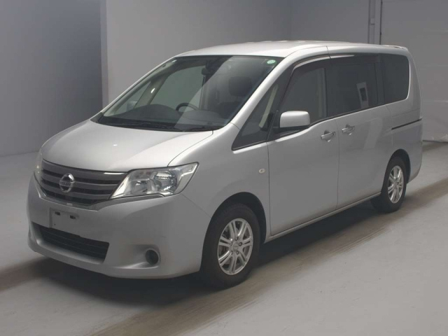 NISSAN SERENA 2011