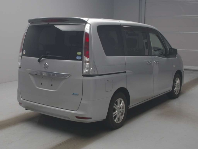 NISSAN SERENA 2011