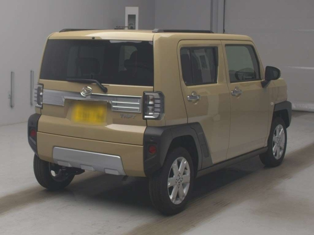 DAIHATSU TAFT 2024