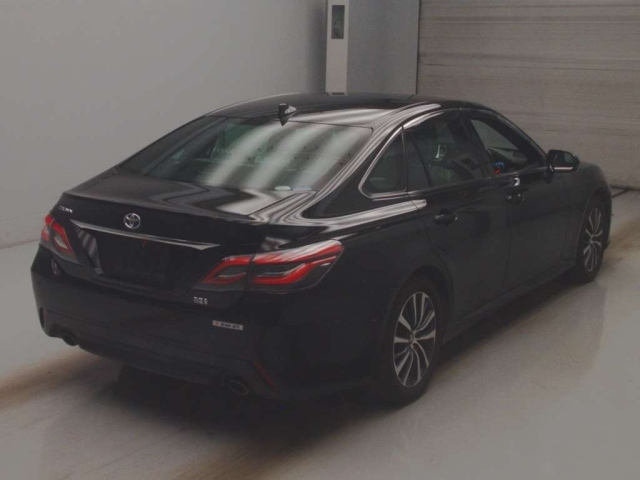 TOYOTA CROWN 2020