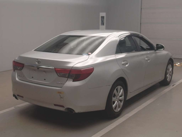 TOYOTA MARK X 2016